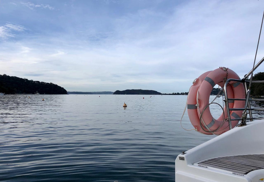 2 Hour Skippered Yacht Charter - We Wander